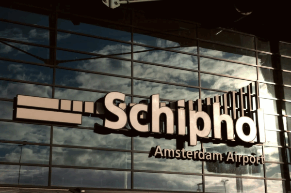 Improved power supply and lower CO2 emissions for Schiphol Trade Park